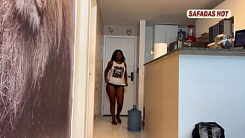 Me come gostoso entregador