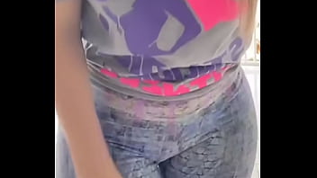 Casada loira safada que trai o marido