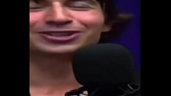 Comi ela e ela disso isso