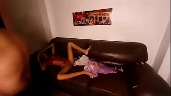 Meia irmã sexo proibido