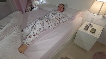 My Hot Wife Wants Me To Fill Her Pussy With Cum And Then Lick The Cum Off Her Pussy thumbnail