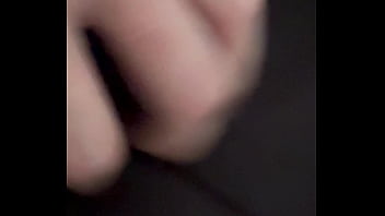 Me vengo dentro del coño de mi vecina