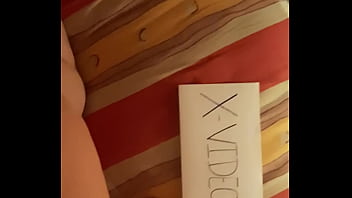 Je jouie dans sa chatte