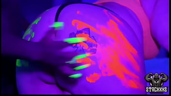 Glow n dark spanking stacxxxs & nikki cakes