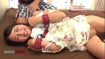 Sensual jav beauty suzu ichinose delivers passionate performance