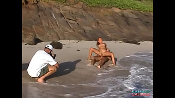 Marta fucks in paradise thanks to the private casting