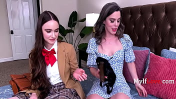 This flute is way girthier than mine