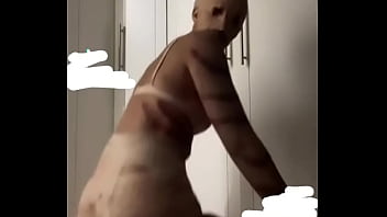 Caliente perra te pondra la verga dura