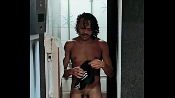 Querido diário 12 exibicionismo mamada pig mijão piss pegação leitada no pelo briga punheta brother