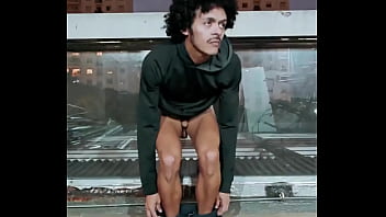 Querido diário 12 exibicionismo mamada pig mijão piss pegação leitada no pelo briga punheta brother