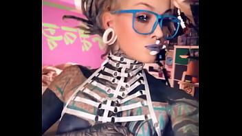 How do you like my makeup matches the glasses #makeuplooks #styledright #glassesfashion#anuskatz #annuschkatz