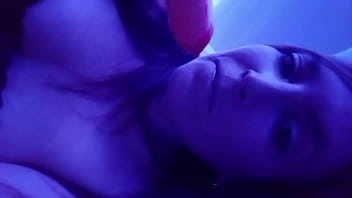 Je t'exite en léchant une glace imagine quand je suce autre chose