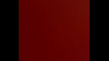 Sabrosas nalgas de esta rubia con short