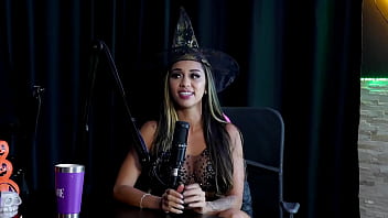 Tamanho não é documento contou sobre sua vida no exibisionismo e seus lugares preferidos para transar é casal fada prazeres sheer red halloween