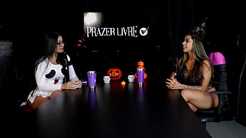 Tamanho não é documento contou sobre sua vida no exibisionismo e seus lugares preferidos para transar é casal fada prazeres sheer red halloween