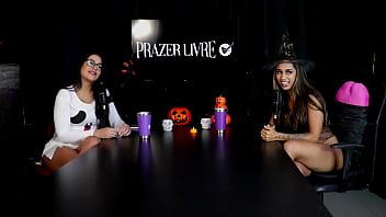 Tamanho não é documento contou sobre sua vida no exibisionismo e seus lugares preferidos para transar é casal fada prazeres sheer red halloween