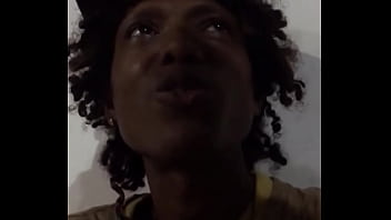 Discute diariamente con su madre por el amor que le tiene a la calle