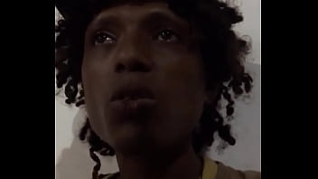 Discute diariamente con su madre por el amor que le tiene a la calle