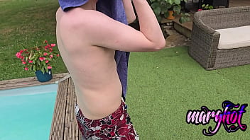 Sa belle mère étend le linge il la choppe et la fait gicleren