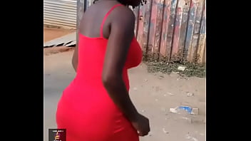 Angolanas rebolando na rua