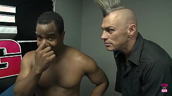 Tyler gets a good fucking from super hot chick