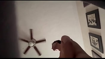 Domesticando a mi niñera argentina y enseñándole quién está a cargo