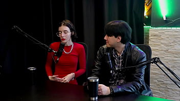 Curtia se exibir bem novinha a pandemia lançou mulheres no pornô contou pra mãe e quando vendeu seu primeiro nude yastrixx & dixon watch sheer red