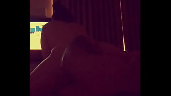 Curvy colombia gets a finger in her ass