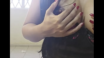 Gostosa safada linda