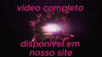 Ele escolheu o "presente surpresa"cena mariprivadinhas e nego catra disponível em todas as plataformas