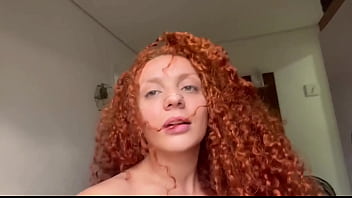 Gozando no meu consolo pensando no meu namorado no trabalho katana kai