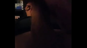 Pensando en ti haciendo una paja me toco el pene y