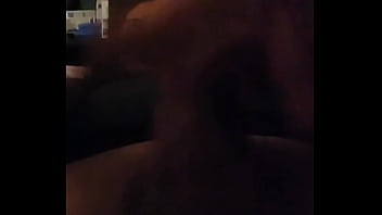 Pensando en ti haciendo una paja me toco el pene y