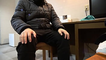 日本の女子大生の初々しい体験 目隠しされて感度ぶっ壊れのハードプレイ 2