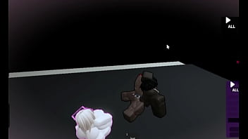 Masturbo mi enorme bbc para la novia de mi amigo