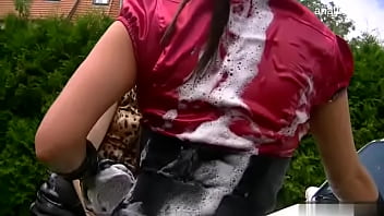 Nude cowgirl asstomouth