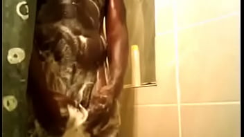 Showed off bbc male suded up showertime for ladies who love chocolate