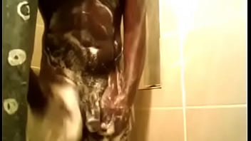 Showed off bbc male suded up showertime for ladies who love chocolate
