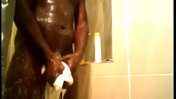 Showed off bbc male suded up showertime for ladies who love chocolate
