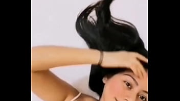 Cabello largo y hermoso