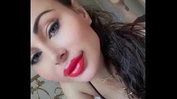 Envie de voir la suite beaucoup plus hard et non flouté des vidéos