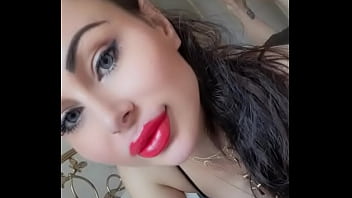 Envie de voir la suite beaucoup plus hard et non flouté des vidéos