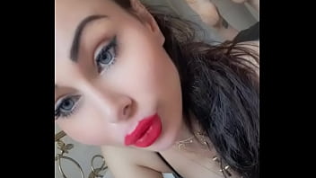 Envie de voir la suite beaucoup plus hard et non flouté des vidéos