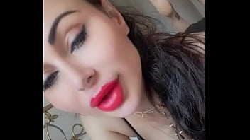 Envie de voir la suite beaucoup plus hard et non flouté des vidéos