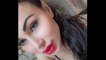 Envie de voir la suite beaucoup plus hard et non flouté des vidéos