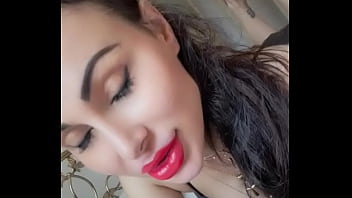 Envie de voir la suite beaucoup plus hard et non flouté des vidéos