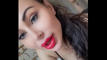 Envie de voir la suite beaucoup plus hard et non flouté des vidéos