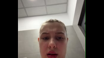 Big dick in my anal in the gym