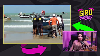 A monique mergulhou pelada