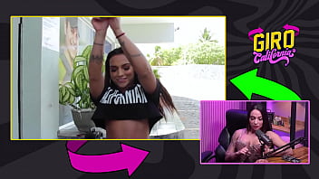 A Monique Mergulhou Pelada thumbnail